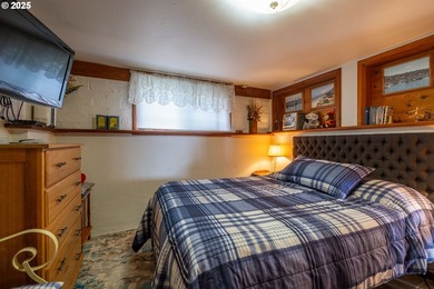 Exciting & constantly changing ocean views from this successful - photo 42