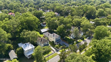 Step back in time to 1915 and discover one of New Bern's - photo 43