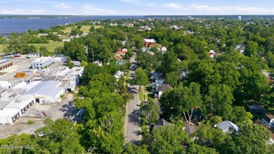 Step back in time to 1915 and discover one of New Bern's - photo 47