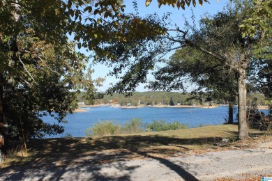 Lewis Smith Lake Home For Sale in Bremen Alabama