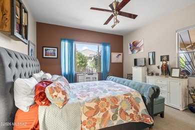 Discover the best of Green Valley at 470 W Calle Artistica. This