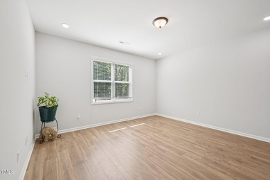 Welcome to your nearly new staycation home at The River at Lake - photo 14