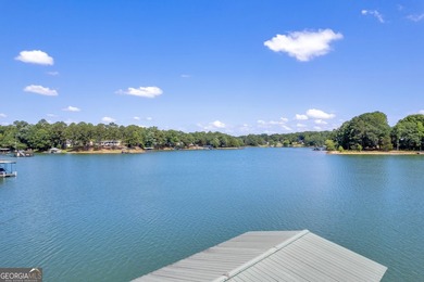 Welcome to beautiful Lake Hartwell. This remodeled lakefront - photo 15