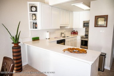 Beautifully upgraded & fully furnished, this 3-bedroom, 3-bath - photo 29