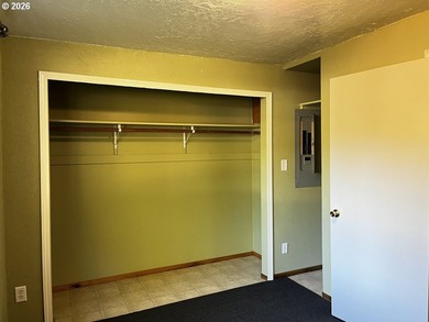This charming 2-bedroom, 1-bath manufactured home sits on a - photo 31