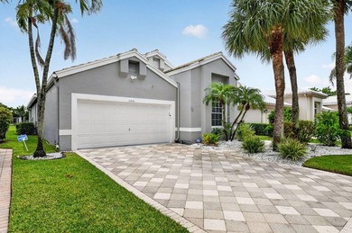 Live the Florida lifestyle in this 3 bedroom 2.5 bath house with - photo 2