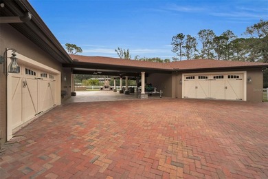 An absolute dream in Oak Hill Acres! Sprawling across 4.4 acres - photo 6