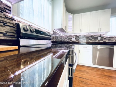 Dresser Lake Home For Sale in Tobyhanna Pennsylvania