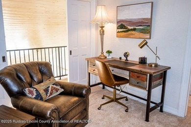 Beautifully upgraded & fully furnished, this 3-bedroom, 3-bath - photo 47