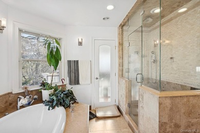 Exceptional Westhampton Retreat with Timeless Elegance Discover - photo 10
