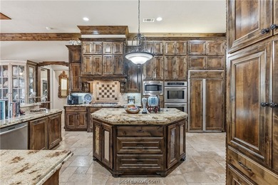 Experience refined luxury in this exceptional Pebble Creek - photo 19