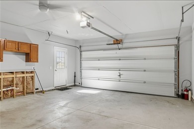 Welcome Home to 1024 Pondbrook Point! This charming - photo 25