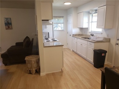 11%+ CAP RATE! FURNISHED TRIPLEX ON NORTH BEACH - INVESTOR - photo 26