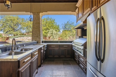 Experience refined luxury in this exceptional Pebble Creek - photo 43