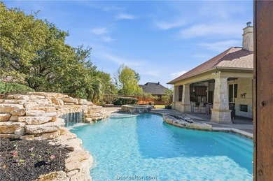 Experience refined luxury in this exceptional Pebble Creek - photo 44