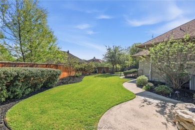 Experience refined luxury in this exceptional Pebble Creek - photo 46