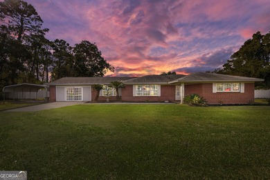 (private lake, pond, coastal) Home Active Under Contract in Saint Marys Georgia