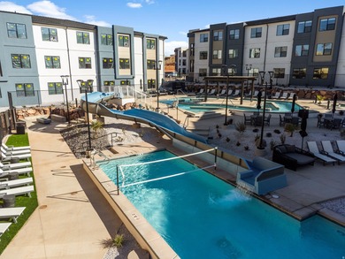 Coral Springs Condos. Best location in complex! New! Ground