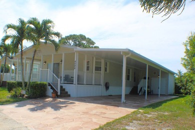 Enjoy this well-lit 2012 2/2 in a lot-rent 55+ community - photo 3