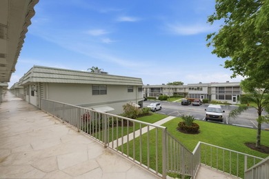 OWNER FINANCING WITH 6% DOWN Welcome to this impeccably updated - photo 4