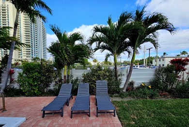 Welcome to this charming 2-bedroom, 1-bathroom condominium - photo 6
