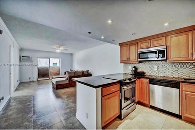 Welcome to this charming 2-bedroom, 1-bathroom condominium - photo 8