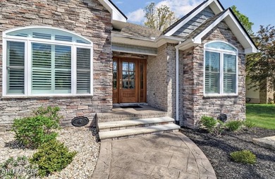Golf-Front Luxury in Fairfield Glade | 3-Car Garage | One-Level - photo 3