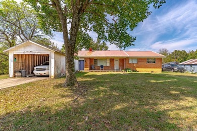 (private lake, pond, creek) Home For Sale in Ravenden Arkansas