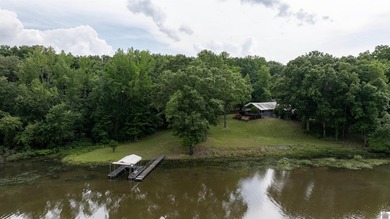 Kentucky Lake Home For Sale in Murray Kentucky