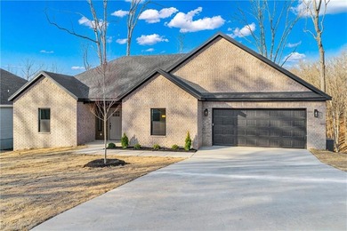 Lake Ann Home For Sale in Bella Vista Arkansas