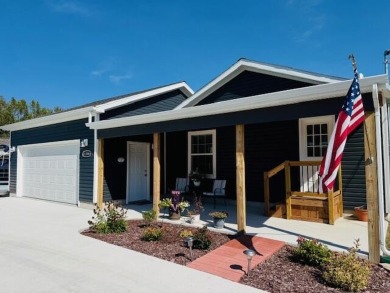 Lake Home For Sale in Houghton Lake, Michigan