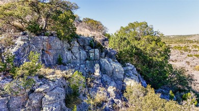 Welcome to your private hunting paradise in Del Rio, Texas. This - photo 14
