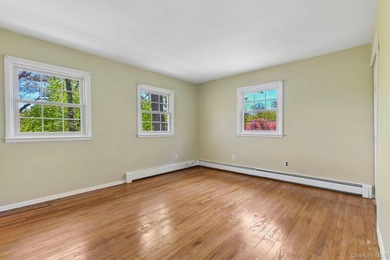 Welcome to 31 Sunset Drive, a true nature lovers' paradise! - photo 18