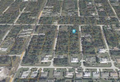Gorgeous wooded lot without HOA, deed restrictions and not in a - photo 4