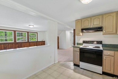 Welcome to 31 Sunset Drive, a true nature lovers' paradise! - photo 24