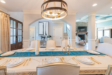 Welcome home to this luxury estate in the prestigious and - photo 7