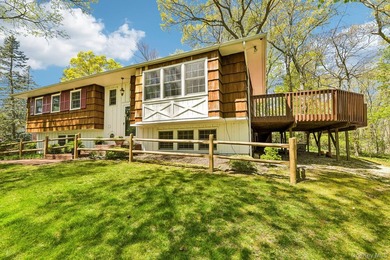 Welcome to 31 Sunset Drive, a true nature lovers' paradise! - photo 33