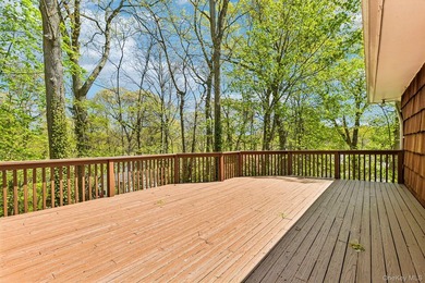 Welcome to 31 Sunset Drive, a true nature lovers' paradise! - photo 34