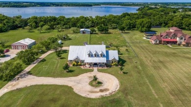 Lake Home For Sale in Tioga, Texas