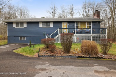 Arrowhead Lake Home For Sale in Pocono Lake Pennsylvania