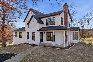 Table Rock Lake - Carroll County Home For Sale in Eureka Springs Arkansas