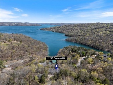 Beaver Lake Home For Sale in Garfield Arkansas