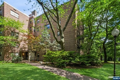 Contact Debra Jacobs & Halley Natkin Coldwell Banker Fort Lee!