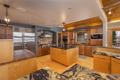 Experience luxury lake living at this incredible 4 bedroom, 4 - photo 9