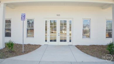 Discover a prime commercial opportunity in the heart of - photo 2