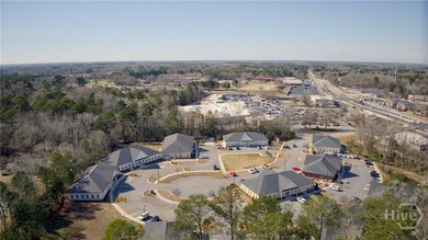 Discover a prime commercial opportunity in the heart of - photo 5