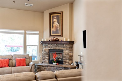 Say hello to this beautiful 4-bedroom 2-bath home located inside - photo 10