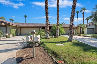 Lake Condo For Sale in Palm Desert, California