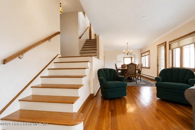 Breathtaking Verrazzano Bridge Views from Every Room! Welcome to - photo 23