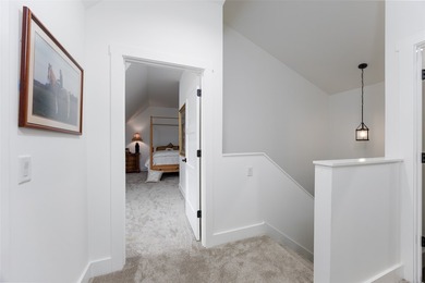 Exclusive, rare design 3BR/2.5BA custom home estate on .98 acre - photo 30